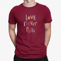 Thumbnail for Camiseta Love Never Fails