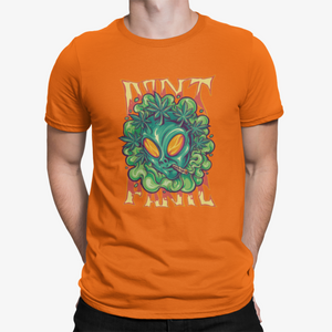 Camiseta Alien Fumeta